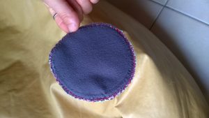 Como hacer protectores mamarios de tela